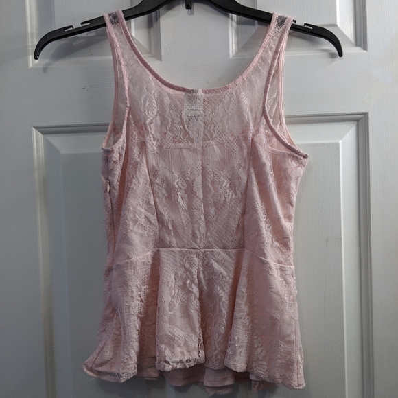 Pink Lace Peplum Top - Picture 3 of 4